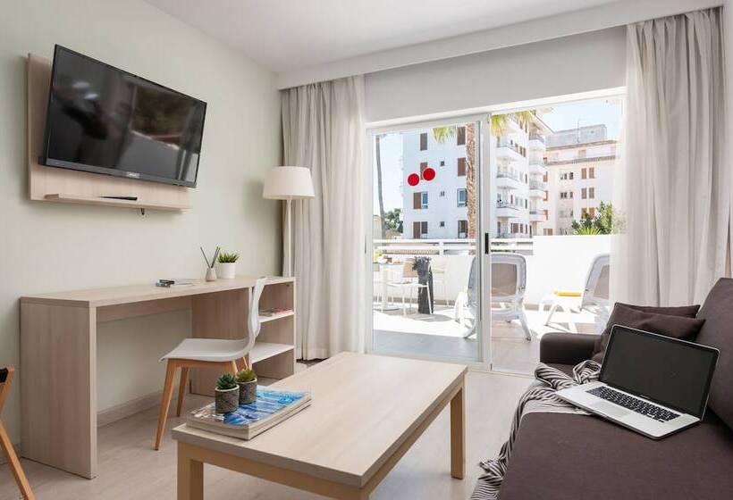 شقة سوبيريور غرفة نوم واحدة مطلة على حمام السباحة, Olive Beach Apartamentos