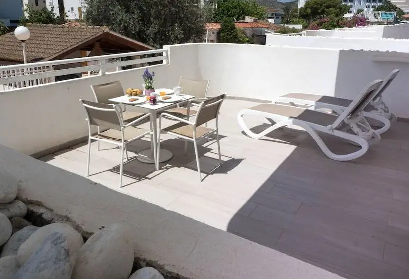 プールビューのスーペリアー１ベッドルームアパートメント, Olive Beach Apartamentos