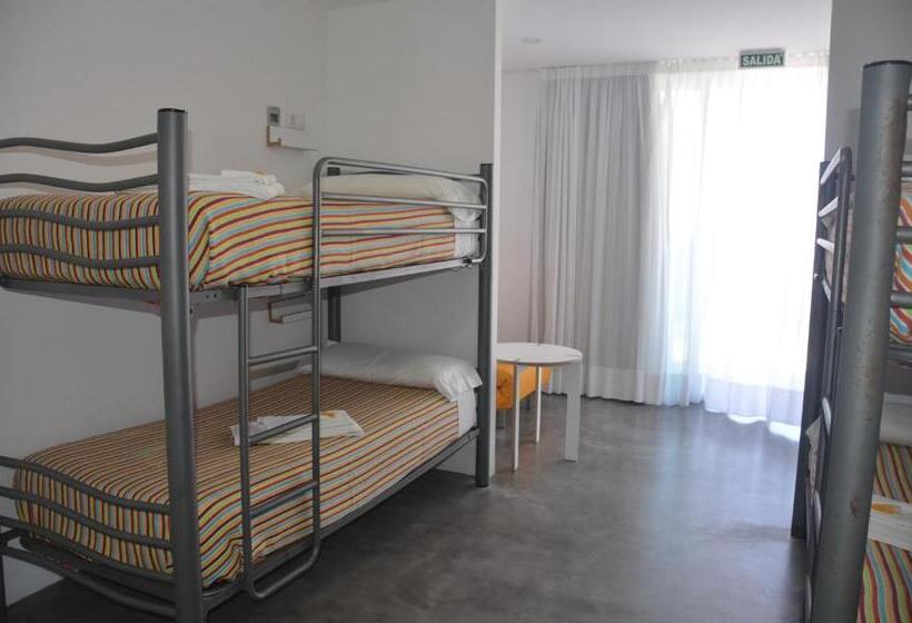 Quarto Quádruplo Standard, Bela Muxía