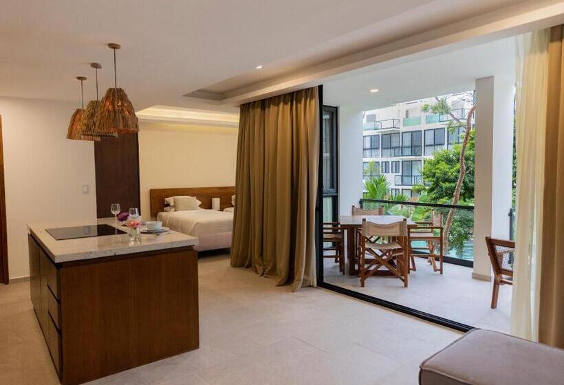 إستديو قياسى مزود بشرفة, The Waves Tulum By Bnb Experience