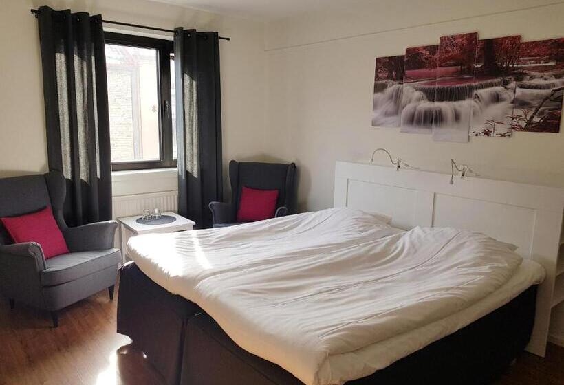 Номер Стандарт, Centralhotellet