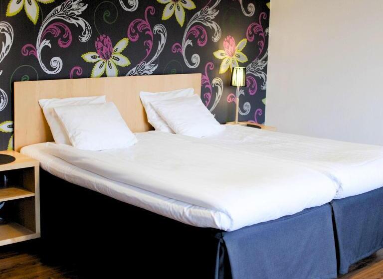 Номер Стандарт, Centralhotellet