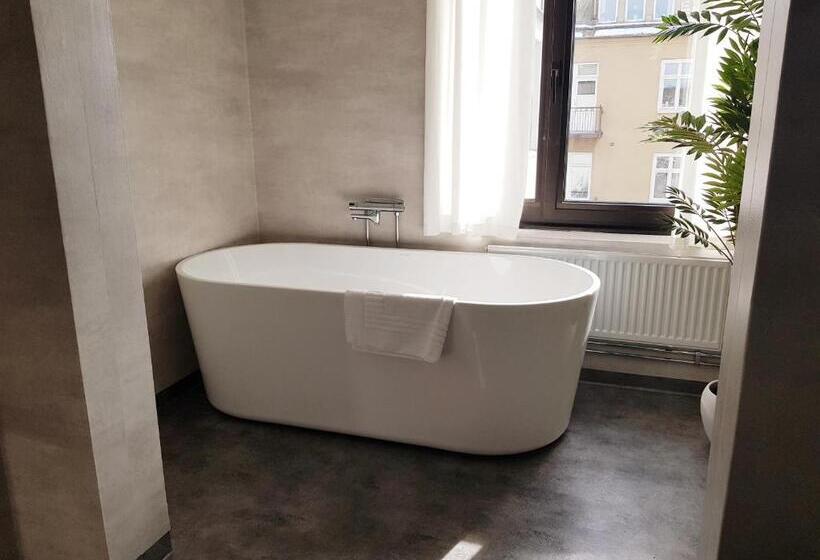 Номер Deluxe, Centralhotellet
