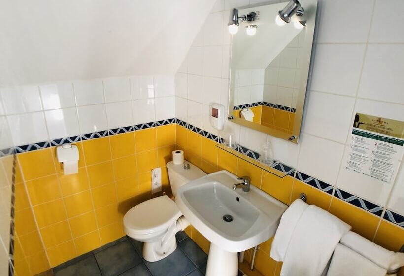 エコノミールーム, Cit Hotel Le Volney