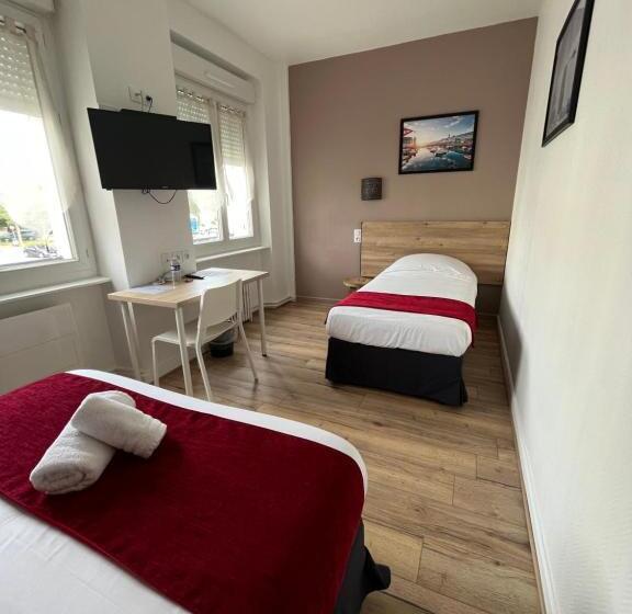 غرفة عائلية, Agena