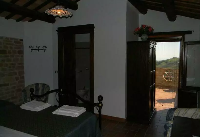 スーペリアールーム, Azienda Agrituristica Colle San Giorgio