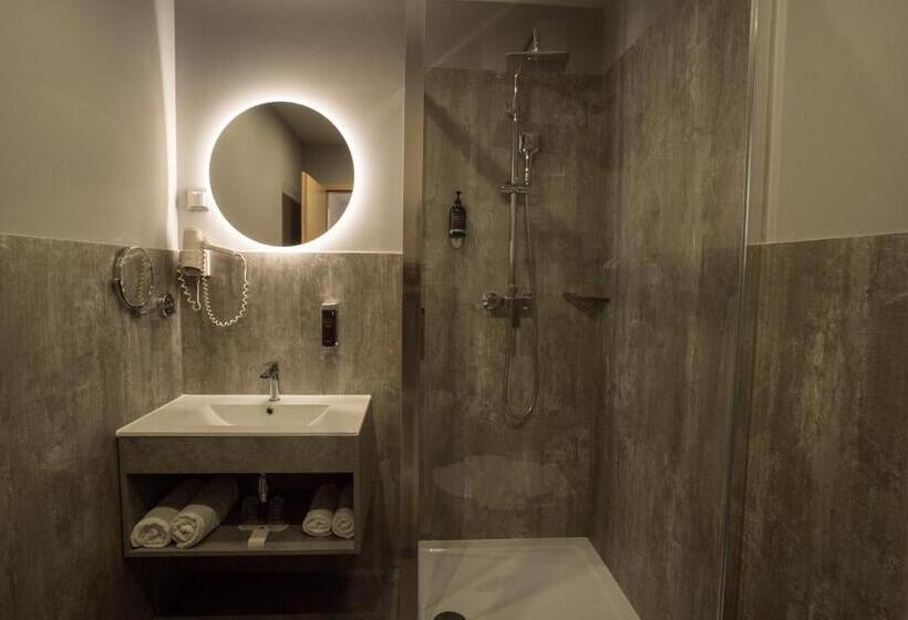 Номер Стандарт, Civitas