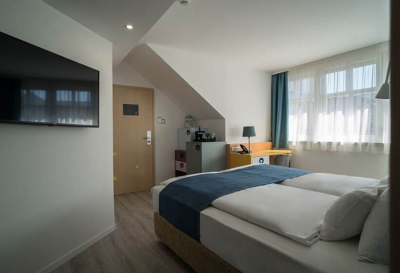 4인용 스탠다드 룸, Civitas