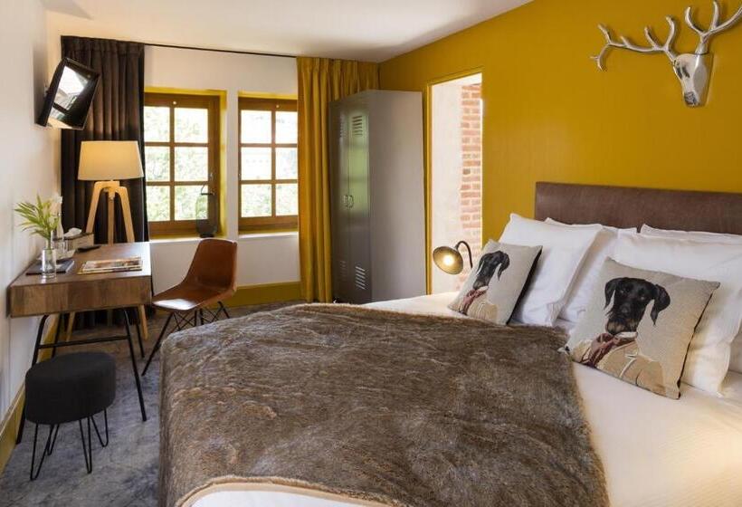 חדר קומפורט, Contact Hôtels Le Savigny & Spa