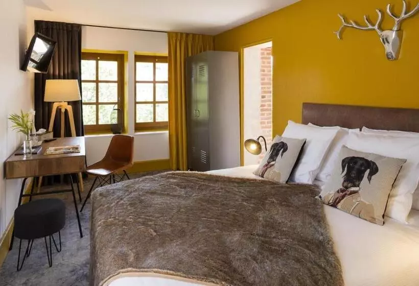 コンフォートルーム, Contact Hôtels Le Savigny & Spa