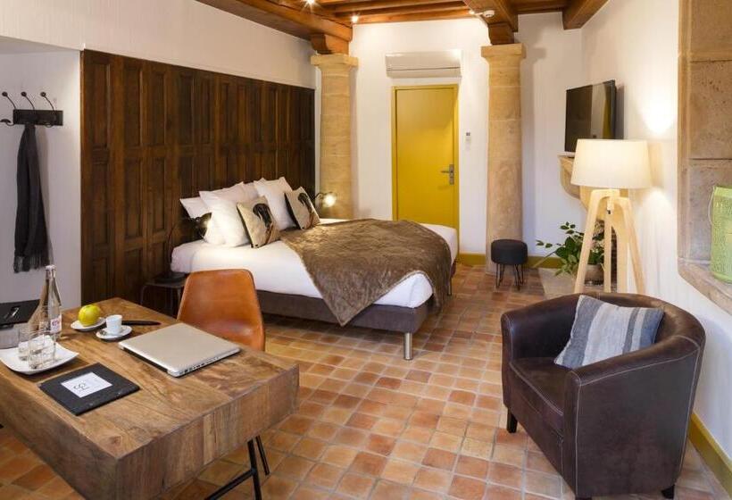 חדר סופריור, Contact Hôtels Le Savigny & Spa