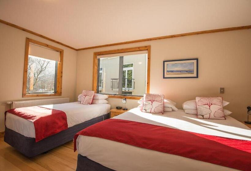 豪华房间, Coronation Lodge