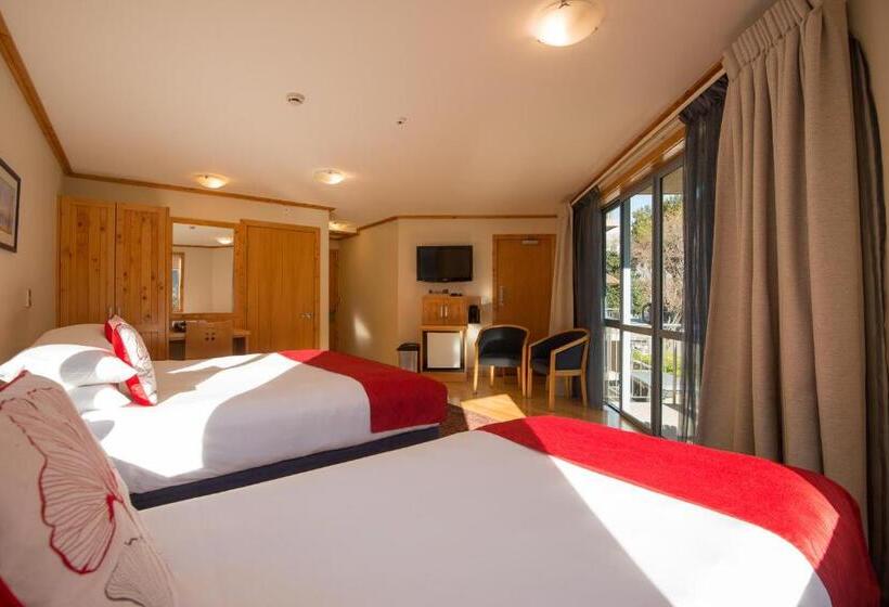 豪华房间, Coronation Lodge