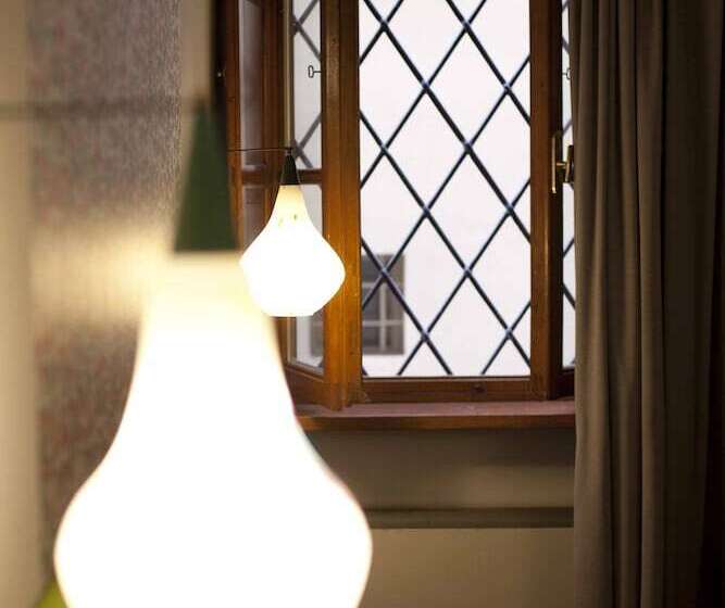 اتاق استاندارد, Diana & Depandance