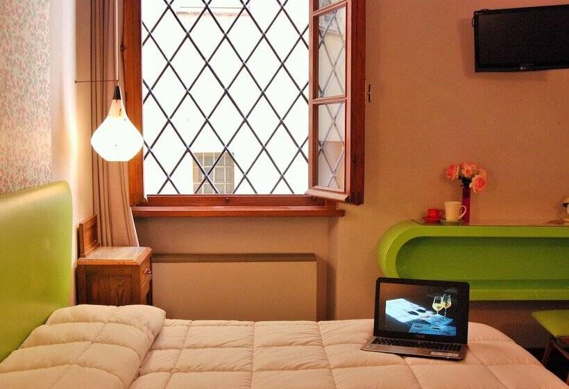 اتاق استاندارد, Diana & Depandance