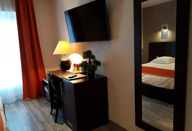 수피리어 룸 도시 전망, Hôtel Spa Les Alpes