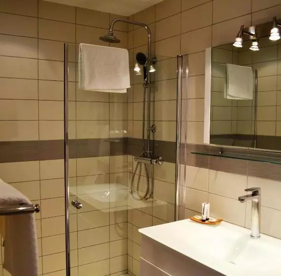 シティビューのスーペリアルーム, Hôtel Spa Les Alpes