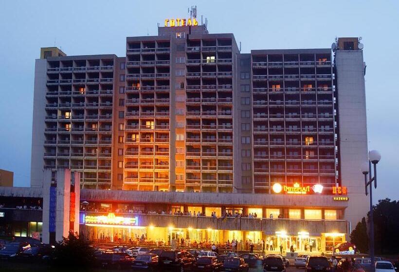 اتاق سوپریور, Intourist Zakarpattia