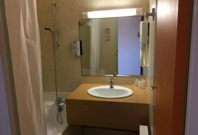 スーペリアールーム, Kyriad Laon