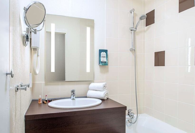 スーペリアールーム, Kyriad Laon