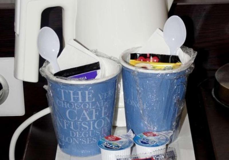 スタンダードトリプルルーム, Kyriad Laon