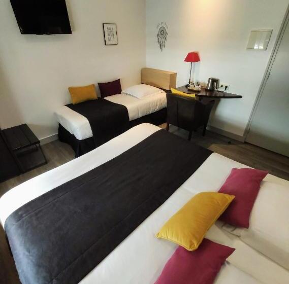 컴포트 트리플 룸, Celtic