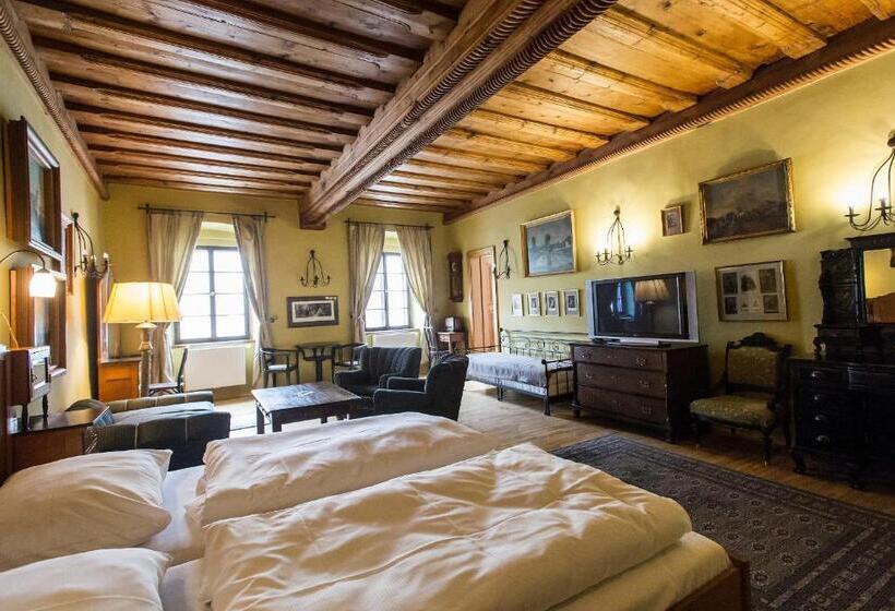 جناح ديلوكس, Leonardo