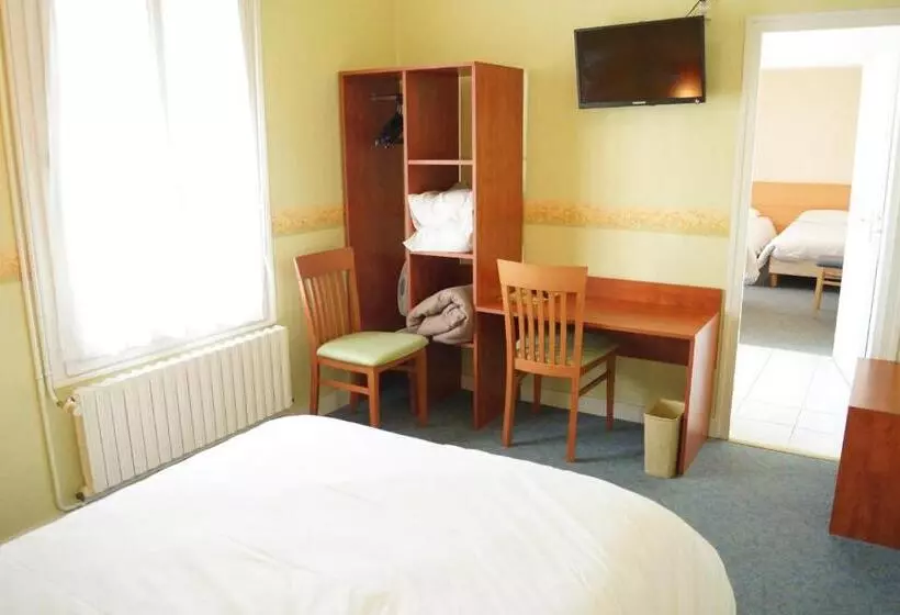 スタンダード４人部屋, Logis Hôtel Saint Paul