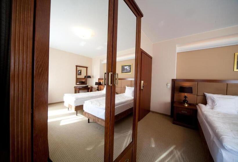 Номер Executive, & Medi Spa Biały Kamień