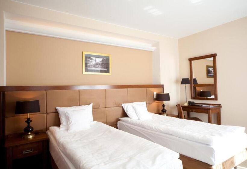 Номер Executive, & Medi Spa Biały Kamień