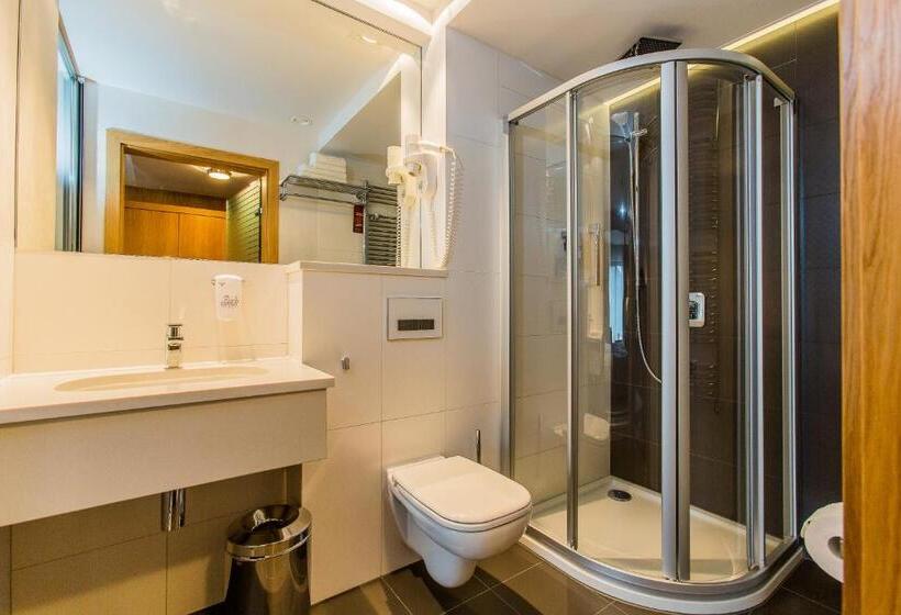 Номер Deluxe, & Medi Spa Biały Kamień