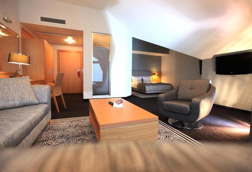 Семейный Номер, & Medi Spa Biały Kamień