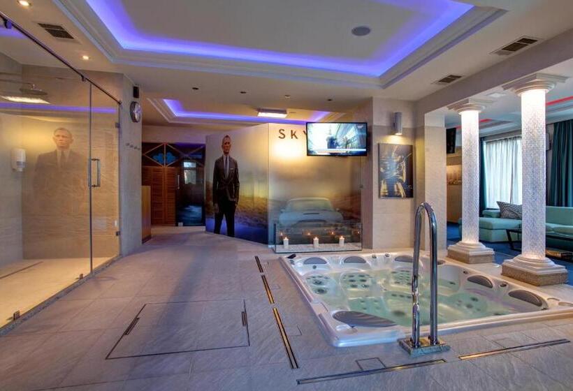 Люкс, & Medi Spa Biały Kamień