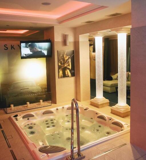 Люкс, & Medi Spa Biały Kamień