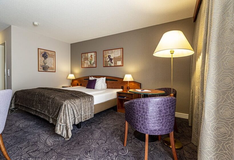 Camera Standard, Münchwilen