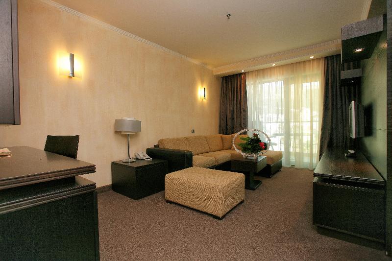 اتاق خانوادگی, Monte Casa Spa & Wellness