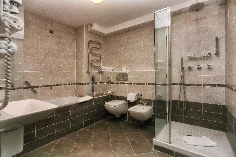 سوییت با چشم‌انداز دریا, Monte Casa Spa & Wellness