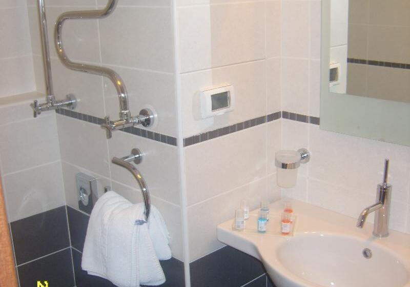 اتاق استاندارد یک نفره, Monte Casa Spa & Wellness