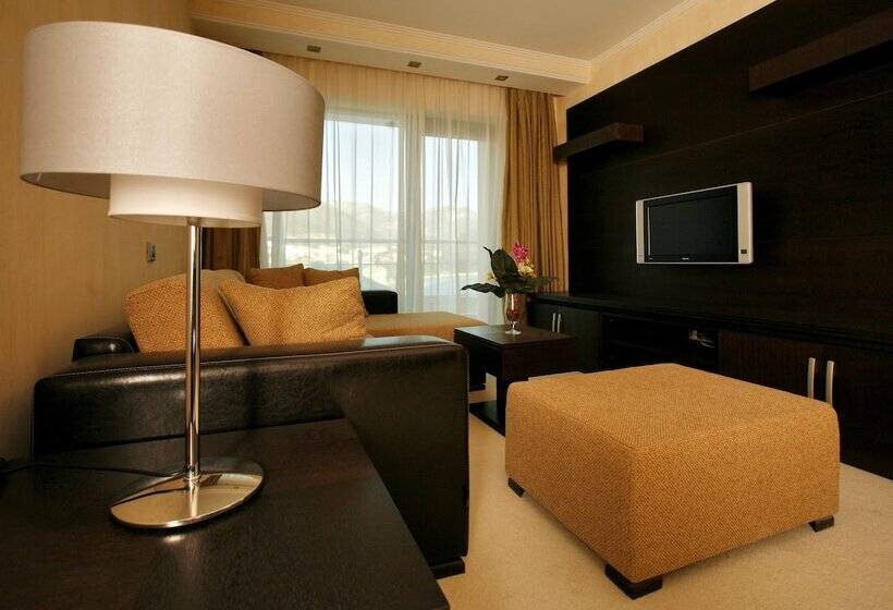 اتاق خانوادگی با چشمانداز دریا, Monte Casa Spa & Wellness