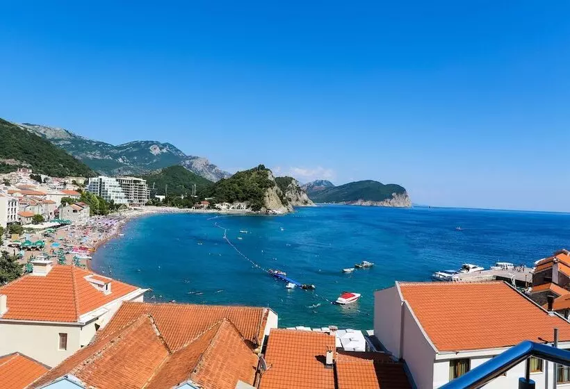 سوییت با چشم‌انداز دریا, Monte Casa Spa & Wellness