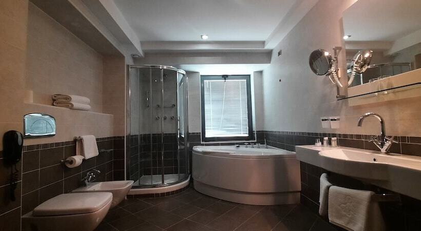 سوییت با چشمانداز دریا, Monte Casa Spa & Wellness