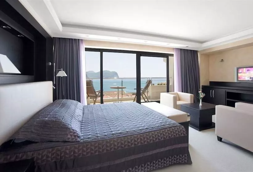 سوییت با چشم‌انداز دریا, Monte Casa Spa & Wellness