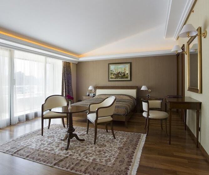 سوئیت ریاست جمهوری 2 خوابه, Monte Casa Spa & Wellness