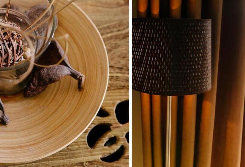 اتاق استاندارد, My Place