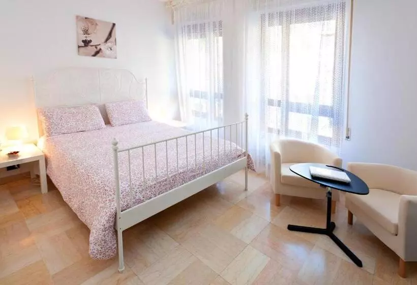 اتاق استاندارد سه نفره, Provenza