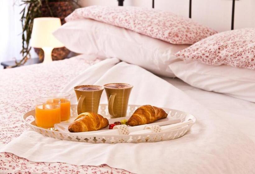 标准三人间, Provenza