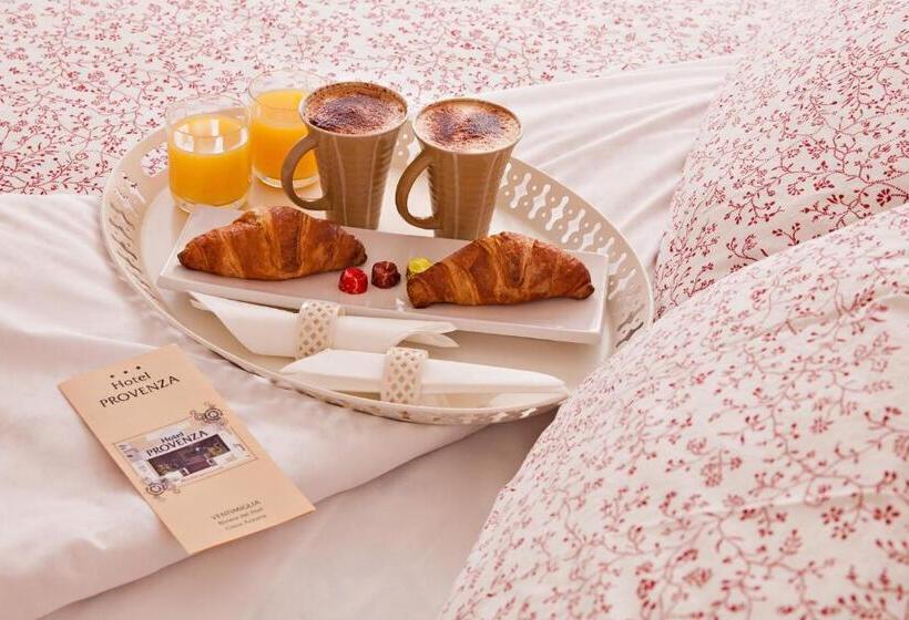 اتاق استاندارد چهار تخته, Provenza