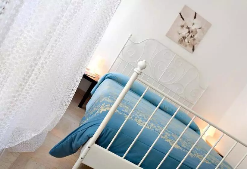 اتاق استاندارد چهار تخته, Provenza
