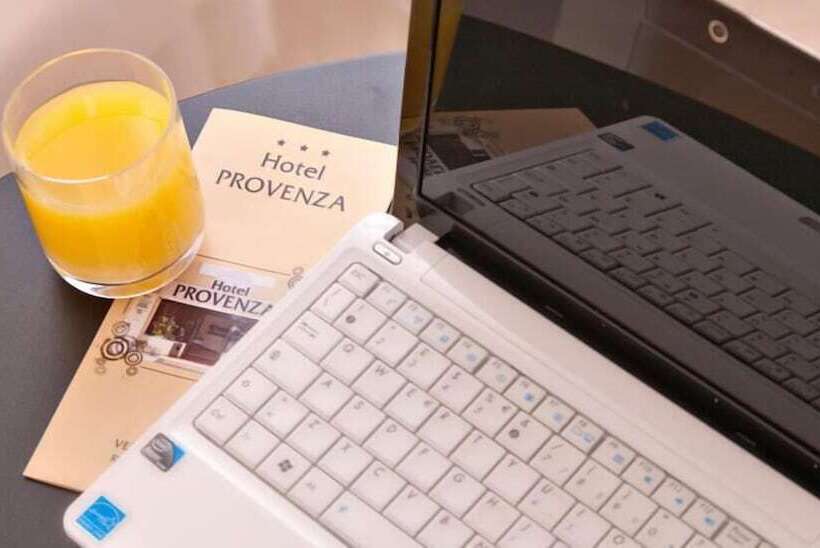 四人标准间, Provenza