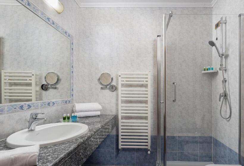 Номер Superior с Террасой, Savoy Palace   Tonellihotels